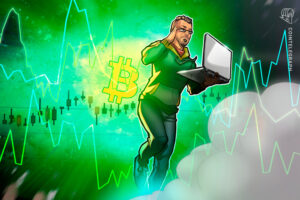 Cathie Wood: Ark dumps 500K GBTC shares, adds Coinbase stock as Bitcoin recovers 40%