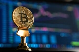 Bitcoin Dominance Spikes To 47.6% As Holders Ditch Altcoins For BTC