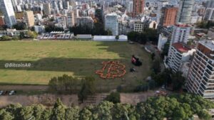Argentina’s Bitcoin Community Created The World’s Largest Human Bitcoin Logo