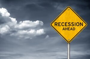 Bitcoin And Cryptos Poised For Final Surge Before US Recession, Here’s Why